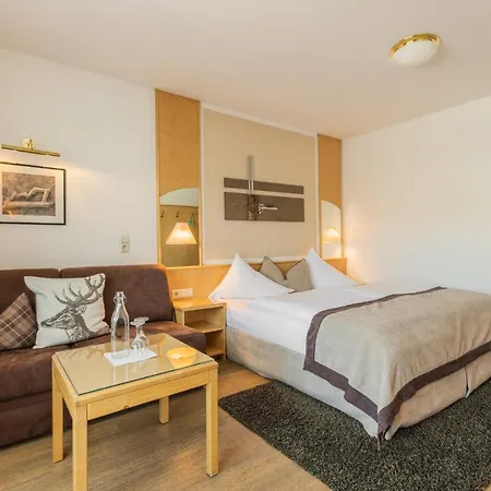 Hotel Central Hotel 4*
