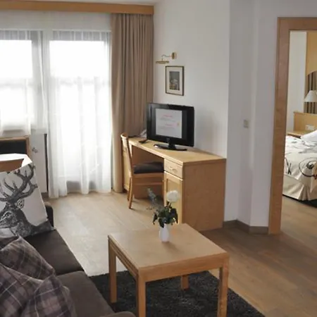 Hotel Central Seefeld in Tirol