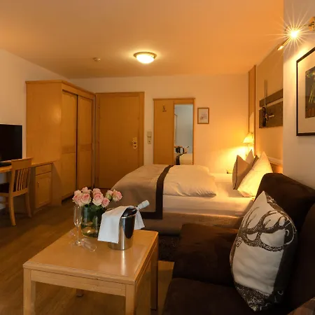 Hotel Central Hotel 4*