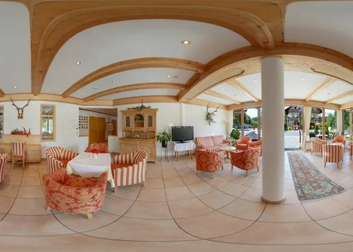 Hotel Hotel Central Seefeld in Tirol