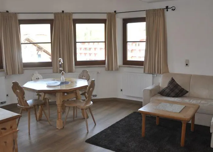 Отель Hotel Central