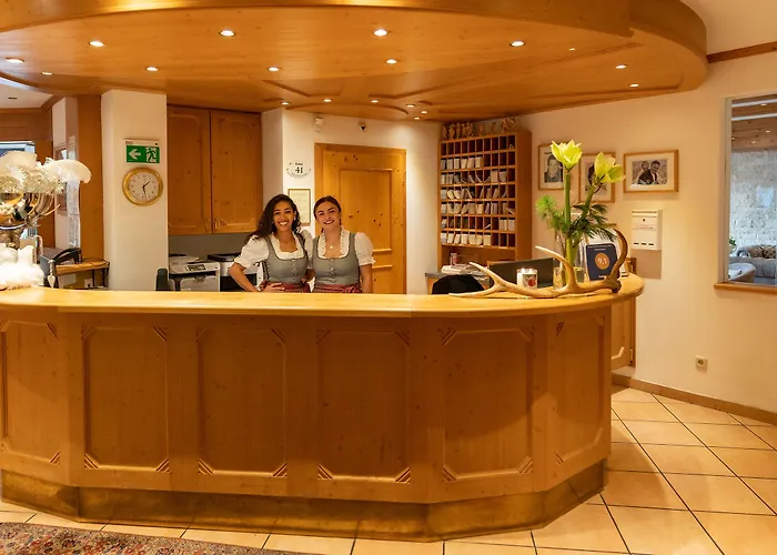 Hotel Central Hotel 4*