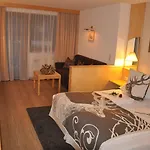 Hotell Hotel Central 4*