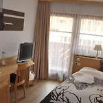 Hotell Hotel Central 4*