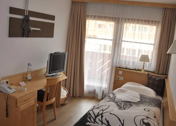 Hotel Hotel Central 4*