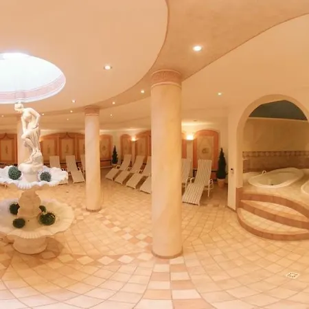 Szálloda Hotel Central 4*